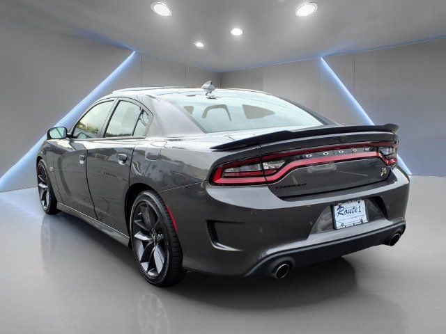 Used 2019 Dodge Charger Scat Pack RWD image 5