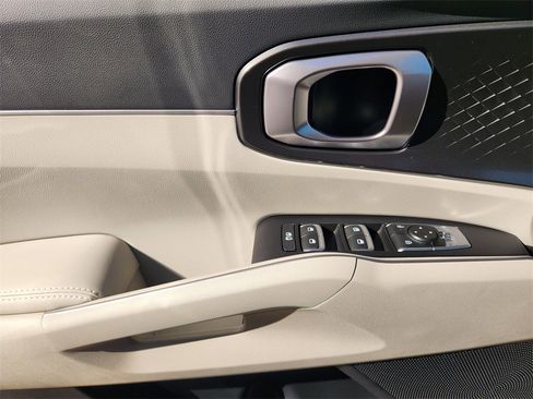 New 2026 Kia Sorento S w/ S Panoramic Sunroof Package image 16