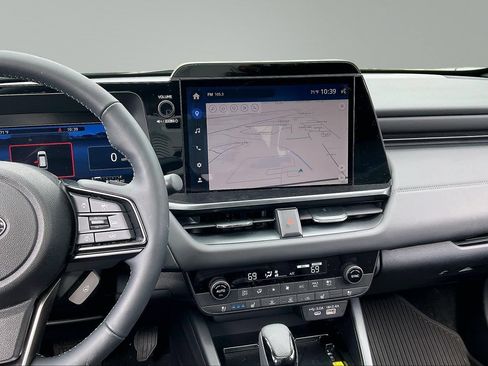 Certified 2026 Subaru Outback Touring AWD/4WD image 6