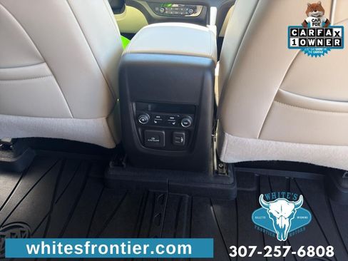 Used 2022 Buick Enclave Avenir w/ Avenir Technology Package AWD/4WD image 23