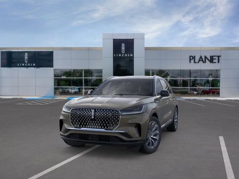 New 2026 Lincoln Aviator Reserve RWD image 2