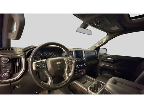 Used 2021 Chevrolet Silverado 1500 LT Trail Boss w/ LT Trail Boss Premium Package AWD/4WD image 12