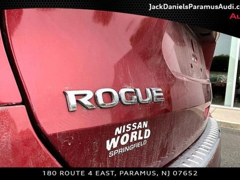 Used 2016 Nissan Rogue S AWD/4WD image 23