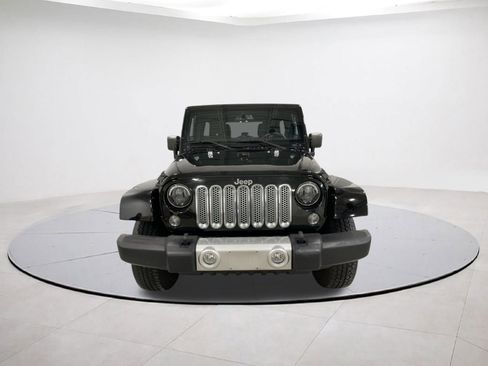 Used 2014 Jeep Wrangler Unlimited Sahara w/ Connectivity Group image 2