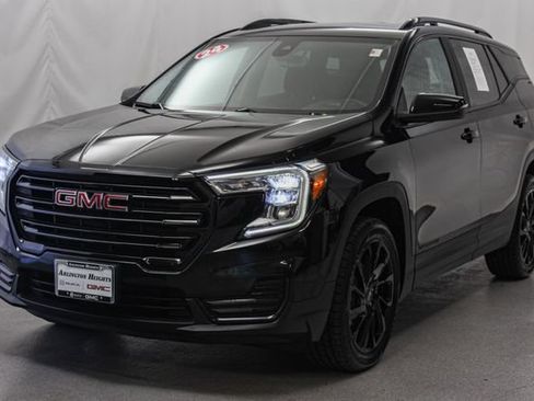 Used 2024 GMC Terrain SLE w/ Driver Convenience Package AWD/4WD image 5