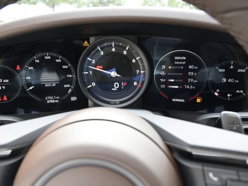 Used 2024 Porsche 911 Carrera S image 28