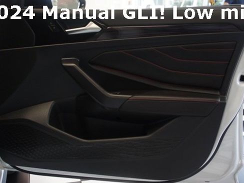 Used 2024 Volkswagen Jetta GLI 40th Anniversary Edition image 48