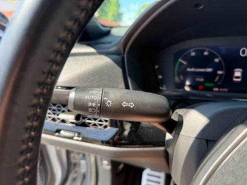 Used 2023 Honda Accord Sport image 40