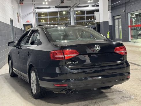 Used 2015 Volkswagen Jetta SE image 16