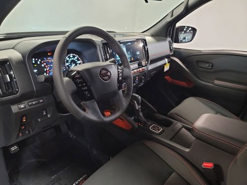 New 2026 Nissan Frontier PRO-4X w/ Pro-4x Convenience Package image 22