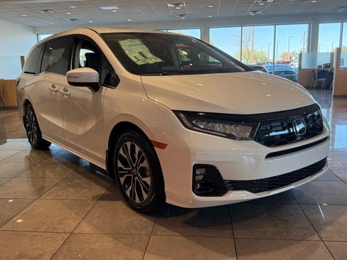New 2026 Honda Odyssey Elite image 9