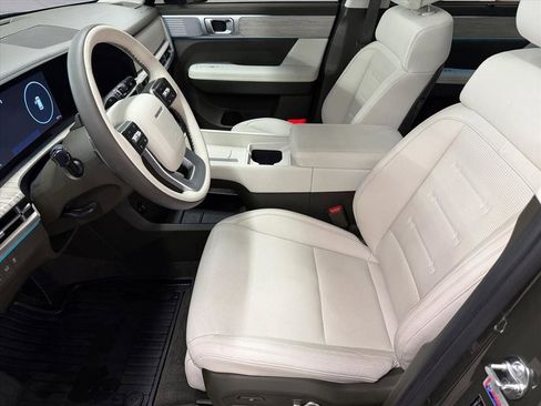 Used 2024 Hyundai Santa Fe Calligraphy image 11