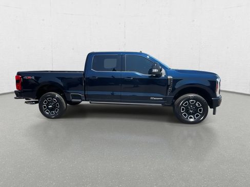 Used 2025 Ford F250 Platinum AWD/4WD image 9