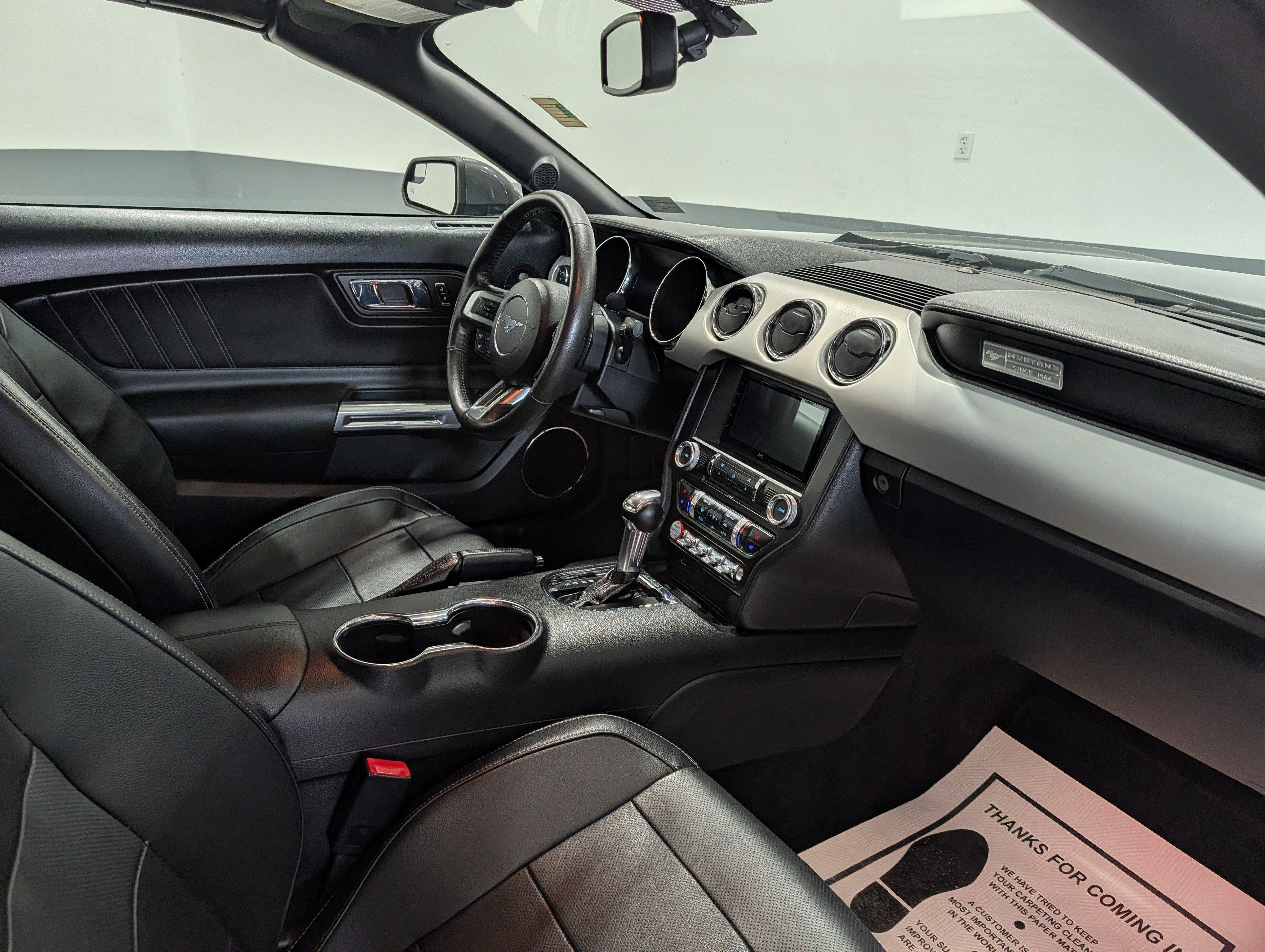 Used 2015 Ford Mustang Premium RWD image 16