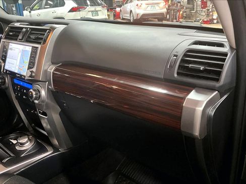 Used 2024 Toyota 4Runner Limited image 18