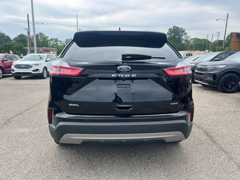 Used 2024 Ford Edge SEL w/ Convenience Package AWD/4WD image 5