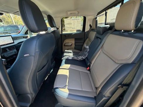 New 2025 Ford Maverick Lariat w/ 4K Tow Package image 13