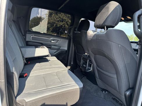 Used 2023 RAM 1500 Big Horn AWD/4WD image 12