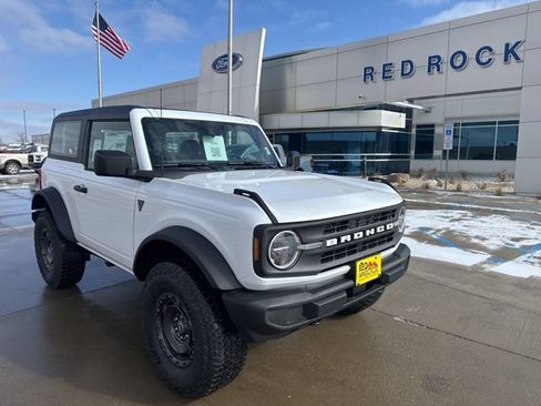 New 2025 Ford Bronco 2-Door w/ Sasquatch Package AWD/4WD image 3