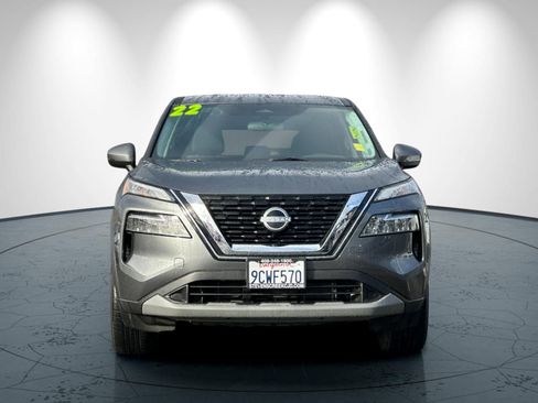 Used 2022 Nissan Rogue SV FWD image 9