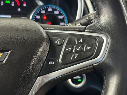 Used 2018 Chevrolet Equinox Premier FWD image 31
