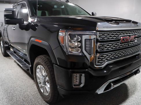 Used 2023 GMC Sierra 2500 Denali image 5