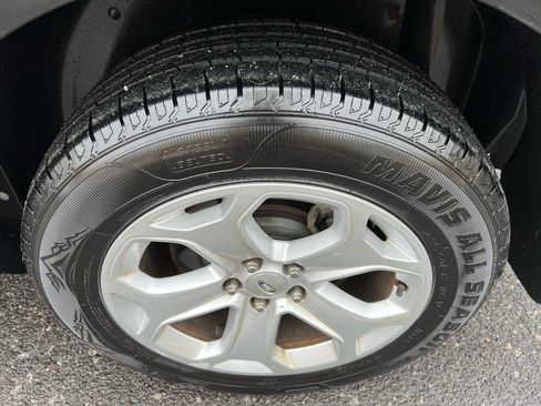 Used 2013 Ford Edge SEL image 9