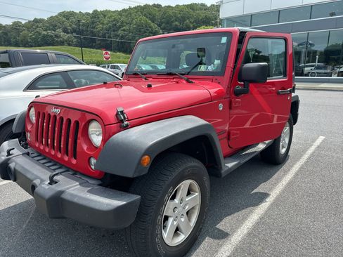 Used 2014 Jeep Wrangler Sport w/ Quick Order Package 24S AWD/4WD image 2