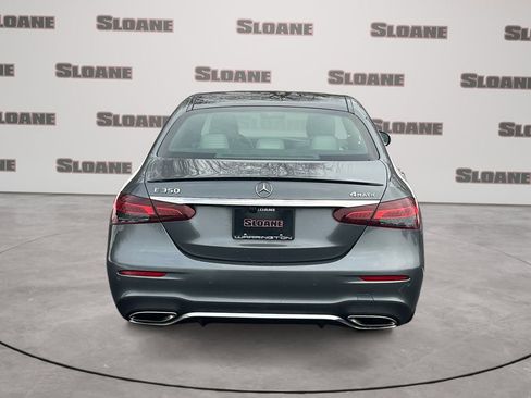 Used 2021 Mercedes-Benz E 350 4MATIC Sedan image 4