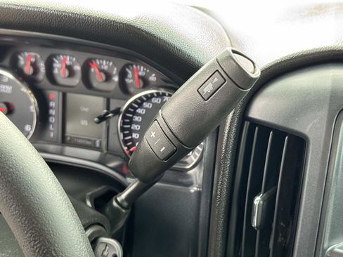 Used 2018 Chevrolet Silverado 2500 W/T w/ WT Convenience Package image 16