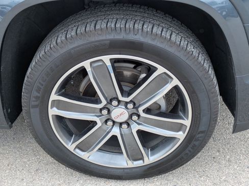 Used 2019 GMC Acadia Denali w/ Technology Package image 30