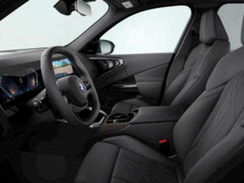 Used 2025 BMW X3 xDrive30i w/ Premium Package image 2