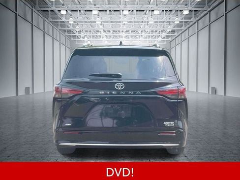 Used 2023 Toyota Sienna Limited AWD/4WD image 10