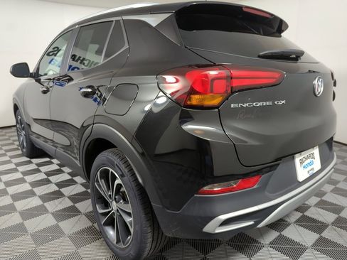 Used 2023 Buick Encore GX Select image 2