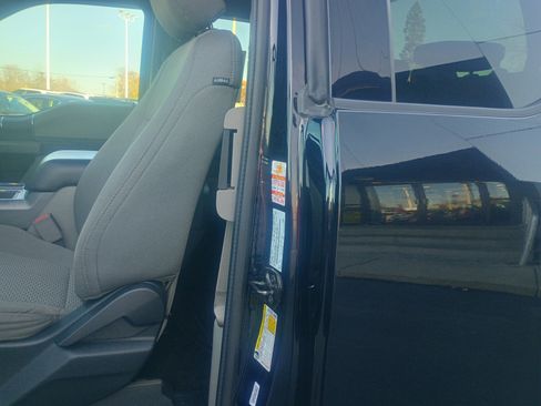 Used 2017 Ford F150 XLT image 21