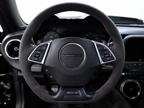 Used 2018 Chevrolet Camaro ZL1 RWD image 33