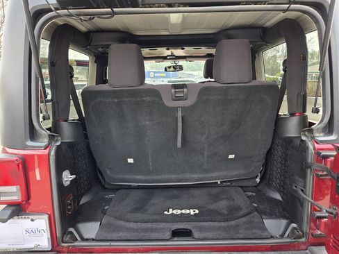 Used 2013 Jeep Wrangler Sport image 28