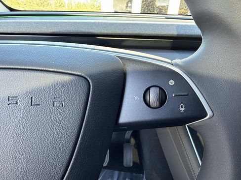 Used 2026 Tesla Model Y Premium image 36