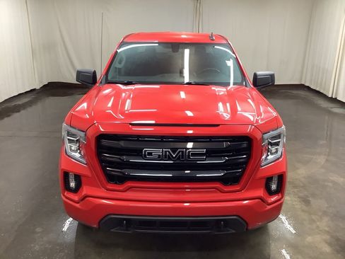 Used 2020 GMC Sierra 1500 Elevation w/ Elevation Value Package image 3