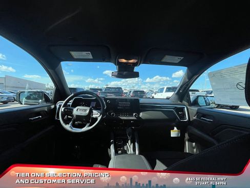 New 2026 GMC Canyon Elevation image 14