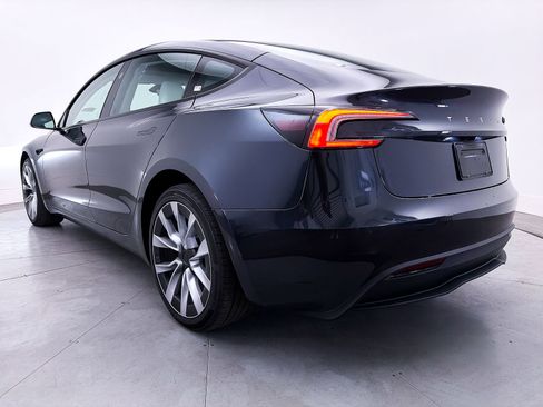 Used 2024 Tesla Model 3 Standard Range RWD image 12