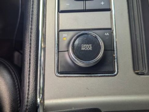 Used 2021 Ford Expedition Max XLT image 84