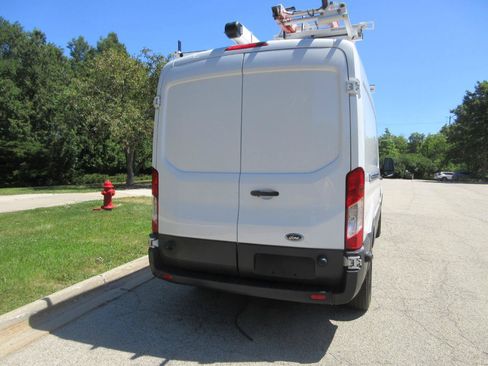 Used 2015 Ford Transit 250 148 Medium Roof w/ Interior Upgrade Package RWD image 11