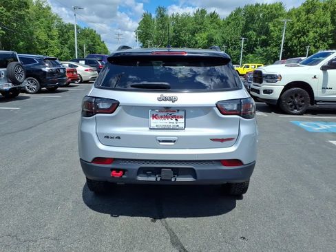 Used 2025 Jeep Compass Trailhawk w/ Trailhawk Elite Group AWD/4WD image 7