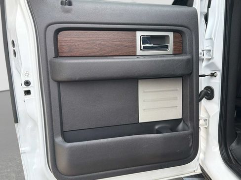 Used 2014 Ford F150 Lariat w/ Lariat Chrome Package AWD/4WD image 13