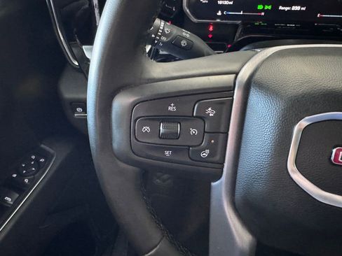 Certified 2026 GMC Sierra 1500 SLT AWD/4WD image 18