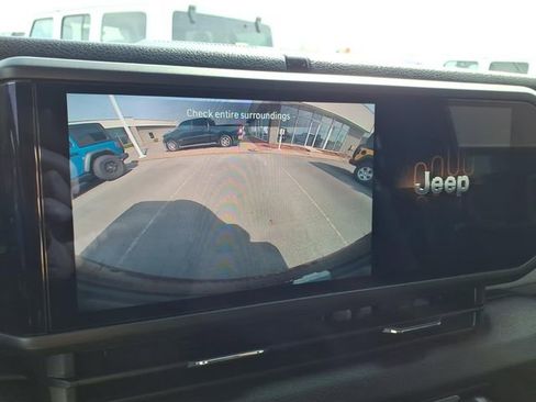 Used 2024 Jeep Wrangler Sport image 12