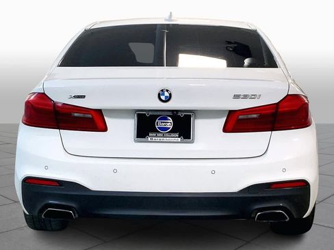 Used 2019 BMW 530i xDrive w/ M Sport Package image 4