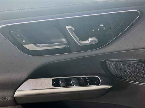 New 2026 Mercedes-Benz GLC 300 4MATIC image 18