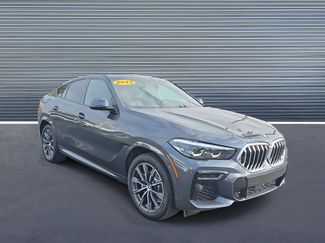 Used 2022 BMW X6 xDrive40i w/ M Sport Package video 2